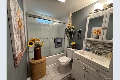 53 Village Circle S, Manorville, NY 11949 - Photo 6