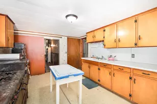 19 Oakland Valley Rd, Cuddebackville, NY 12729 - Photo 6