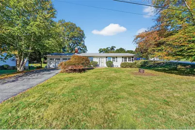 1 Philmore Drive, Poughkeepsie, NY 12603 - Photo 4