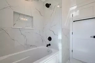 1480 Adam Pl, Wantagh, NY 11793 - Photo 16