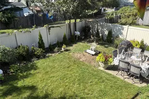 346 S Main St, Freeport, NY 11520 - Photo 30