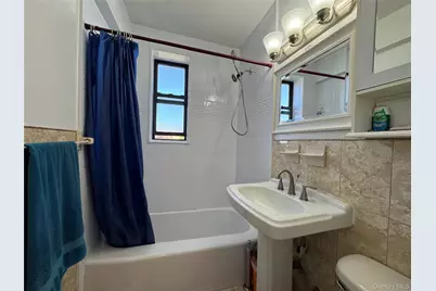 2287 Mott Avenue #5F, Far Rockaway, NY 11691 - Photo 6
