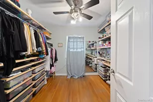 902 Dean Ave, Bronx, NY 10465 - Photo 18