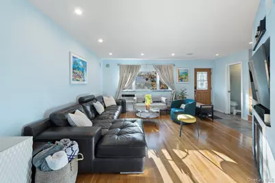 902 Dean Avenue, Bronx, NY 10465 - Photo 8