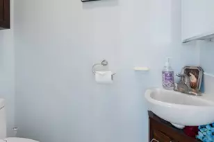 902 Dean Ave, Bronx, NY 10465 - Photo 14