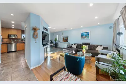 902 Dean Avenue, Bronx, NY 10465 - Photo 6