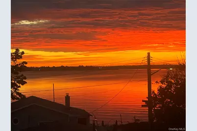 902 Dean Avenue, Bronx, NY 10465 - Photo 34