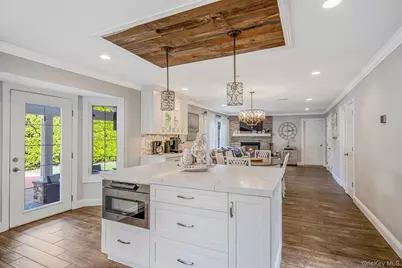 31 Dillon Drive, Dix Hills, NY 11746 - Photo 14