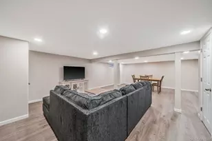 31 Dillon Dr, Dix Hills, NY 11746 - Photo 34