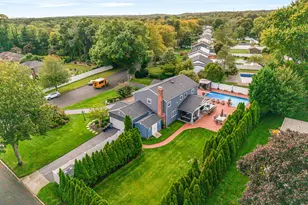 31 Dillon Dr, Dix Hills, NY 11746 - Photo 40