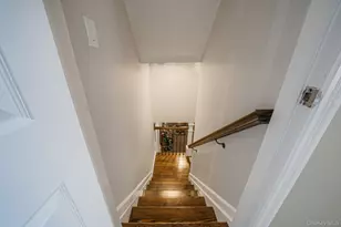 31 Dillon Dr, Dix Hills, NY 11746 - Photo 30