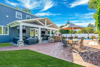 31 Dillon Drive, Dix Hills, NY 11746 - Photo 44