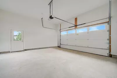 64 Blydenburgh Road, Centereach, NY 11720 - Photo 24