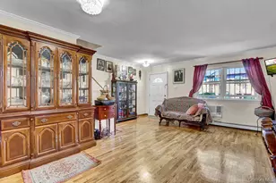 516 Elton St, Brooklyn, NY 11208 - Photo 6