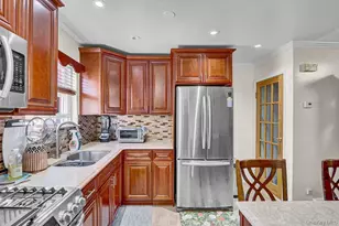 516 Elton St, Brooklyn, NY 11208 - Photo 2