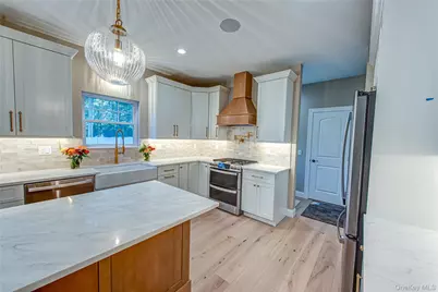 64 Blydenburgh Road, Centereach, NY 11720 - Photo 24