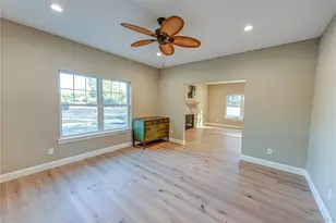 64 Blydenburgh Rd, Centereach, NY 11720 - Photo 14