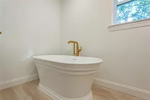 64 Blydenburgh Rd, Centereach, NY 11720 - Photo 40