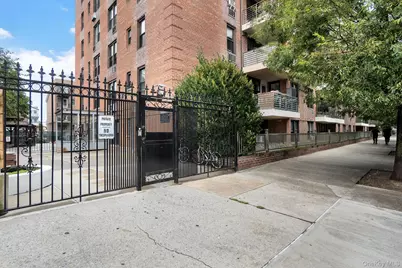 2800 Coyle #622, Brooklyn, NY 11235 - Photo 46