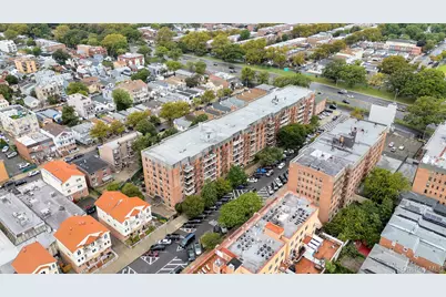 2800 Coyle #622, Brooklyn, NY 11235 - Photo 4