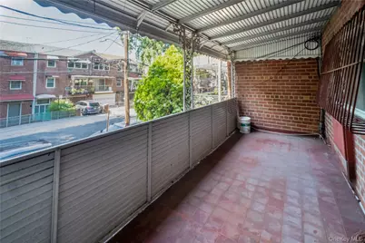 565 E 81st Street, Brooklyn, NY 11236 - Photo 14