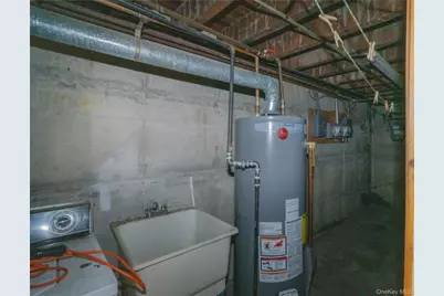 565 E 81st Street, Brooklyn, NY 11236 - Photo 16