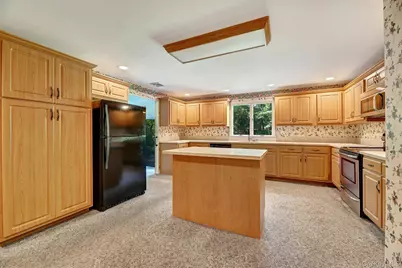 770 Meadow Lane, Mattituck, NY 11952 - Photo 12