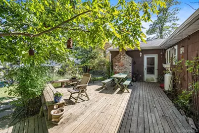 209 Claremont Avenue, West Babylon, NY 11704 - Photo 10