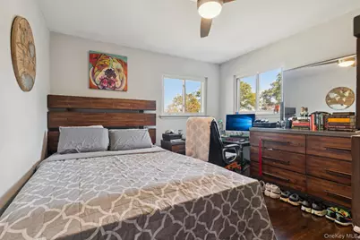 12 Wesleyan Road, Commack, NY 11725 - Photo 18