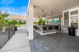 295 Silver Timber Dr, Yaphank, NY 11980 - Photo 38