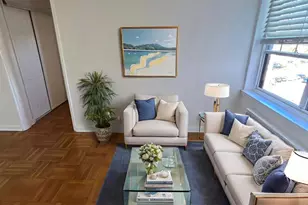 210 Pelham Rd, New Rochelle, NY 10805 - Photo 2