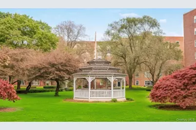 210 Pelham Road #5P, New Rochelle, NY 10805 - Photo 16