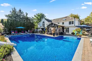 28 Mosshill Pl, Stony Brook, NY 11790 - Photo 24