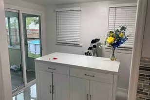 7 Woods Pl, Middletown, NY 10940 - Photo 8