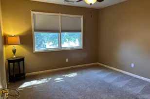 35 Deer Crossing Dr, Fishkill, NY 12524 - Photo 10