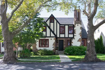 169 Kneeland Avenue, Yonkers, NY 10705 - Photo 2