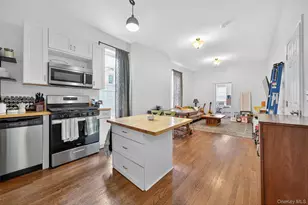 153 Lander St, Newburgh, NY 12550 - Photo 22