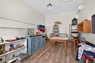 153 Lander St, Newburgh, NY 12550 - Photo 8