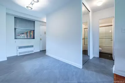 4901 Henry Hudson Parkway #7B, Bronx, NY 10471 - Photo 12