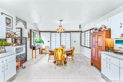 271 Bread and Cheese Hollow Road, Northport, NY 11768 - Photo 12