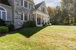 16 Avalon Ct, Hopewell Junction, NY 12533 - Photo 4