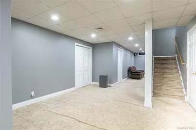 16 Avalon Court, Hopewell Junction, NY 12533 - Photo 32