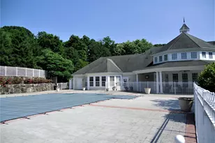 421 Northview Ct, Peekskill, NY 10566 - Photo 32