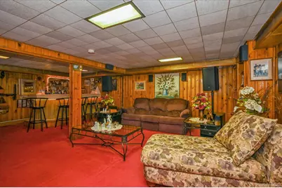 141 Brown Avenue, Hempstead, NY 11550 - Photo 14