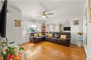 142-24 250th St, Rosedale, NY 11422 - Photo 10