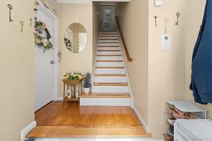 142-24 250th St, Rosedale, NY 11422 - Photo 6