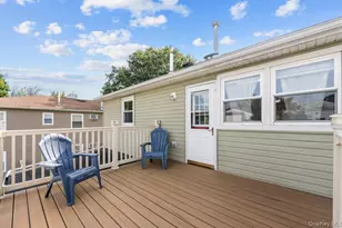 142-24 250th St, Rosedale, NY 11422 - Photo 16