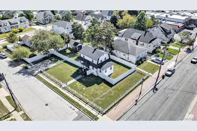 159 Southside Avenue, Freeport, NY 11520 - Photo 4