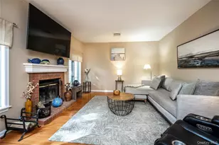 627 Heritage Hls, Somers, NY 10589 - Photo 4