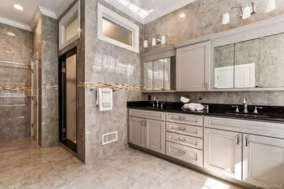 11 Buckingham Court, Muttontown, NY 11791 - Photo 26